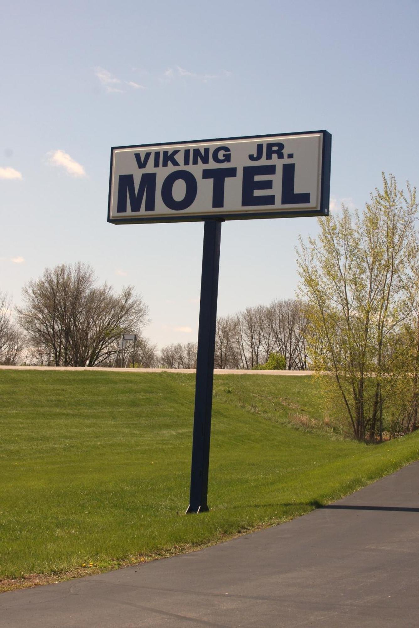 Viking Jr. Motel Saint Peter Exterior photo