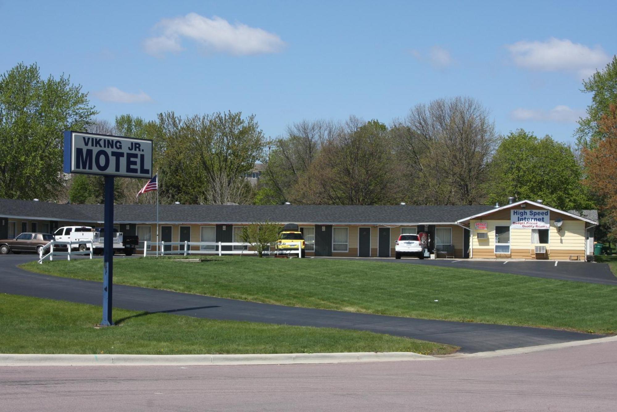 Viking Jr. Motel Saint Peter Exterior photo